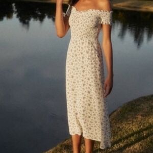 Reformation Murphy Blue & Cream Floral Smocked Ruffle Cap Sleeve Midi Sun Dress